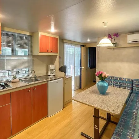 Pet Friendly Stacaravan In * Tuoro sul Trasimeno